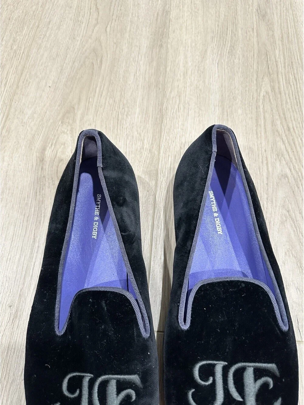 Smythe & Digby Black Velvet Slip-On Loafers Size 12